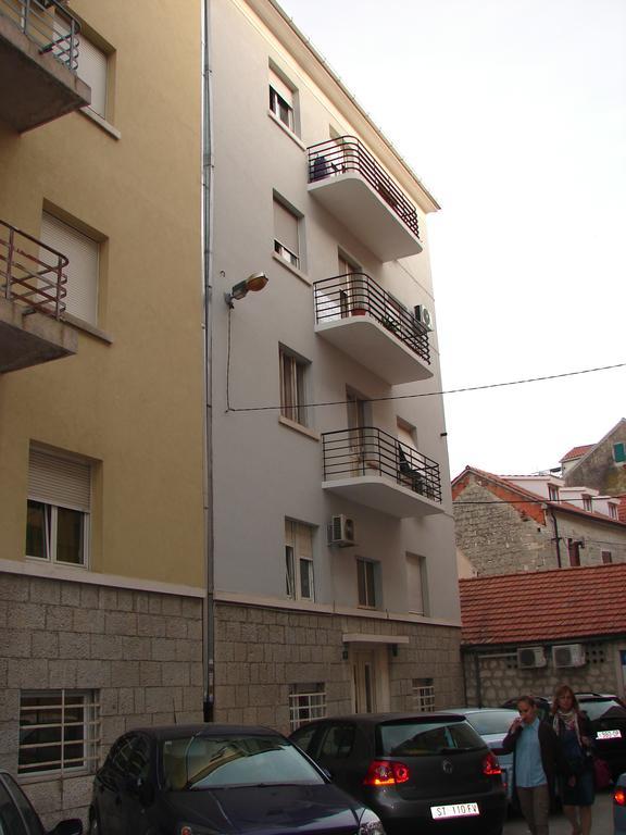 Tina Apartment Split Luaran gambar